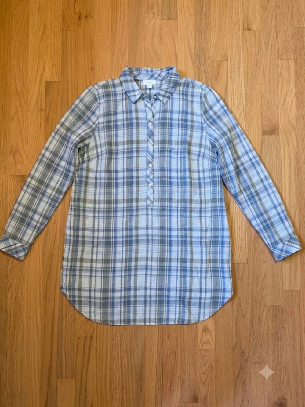 J Jill Women's Blue and White Plaid Button-Front Tunic Shirt Size Small